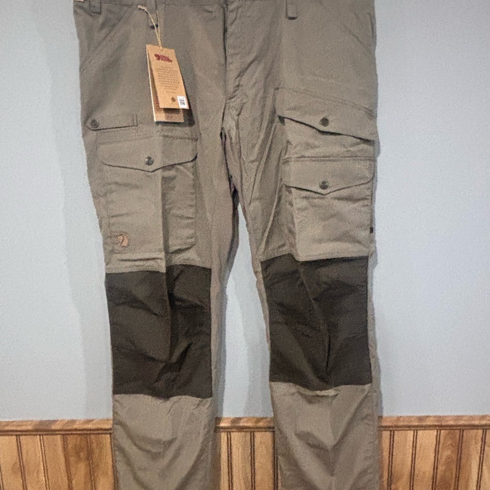 Fjallraven Cargo Pants in Olive and Black